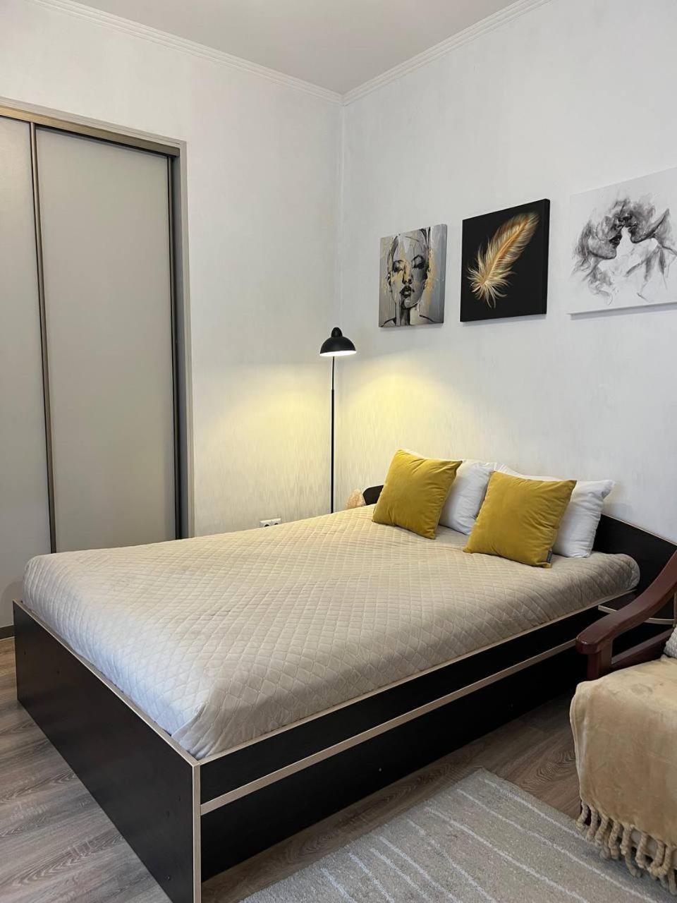 Cozy Apartment Near The Lviv National Opera Экстерьер фото