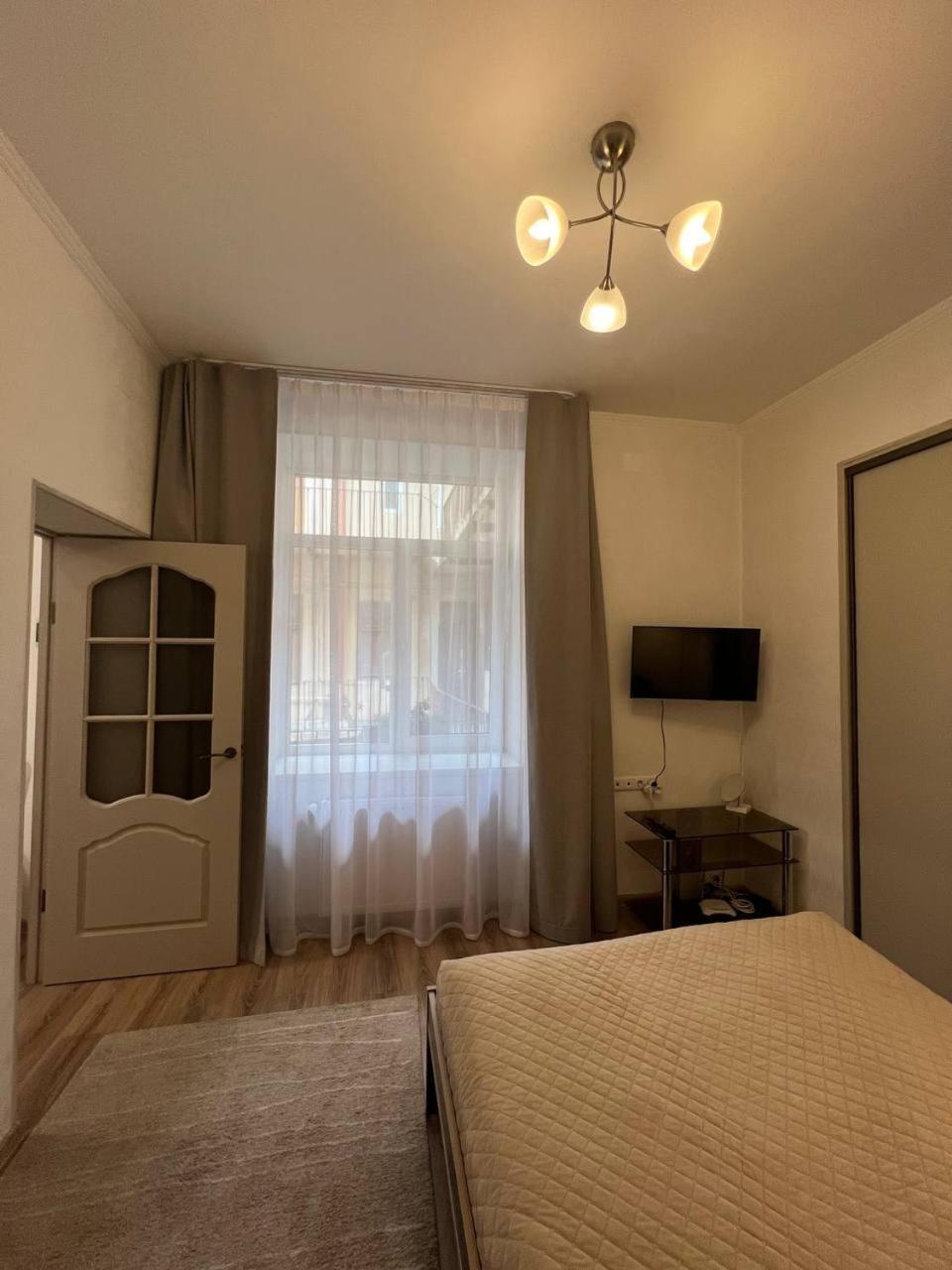 Cozy Apartment Near The Lviv National Opera Экстерьер фото