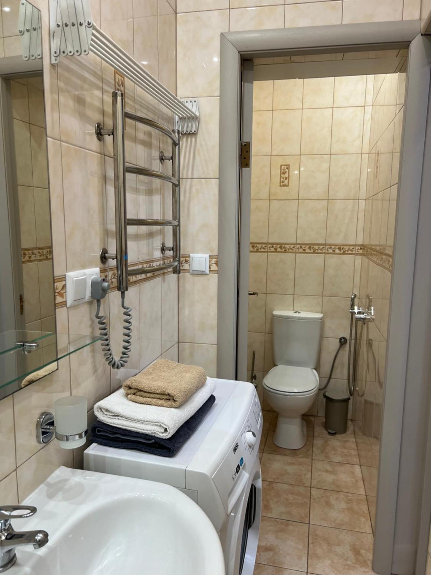 Cozy Apartment Near The Lviv National Opera Экстерьер фото
